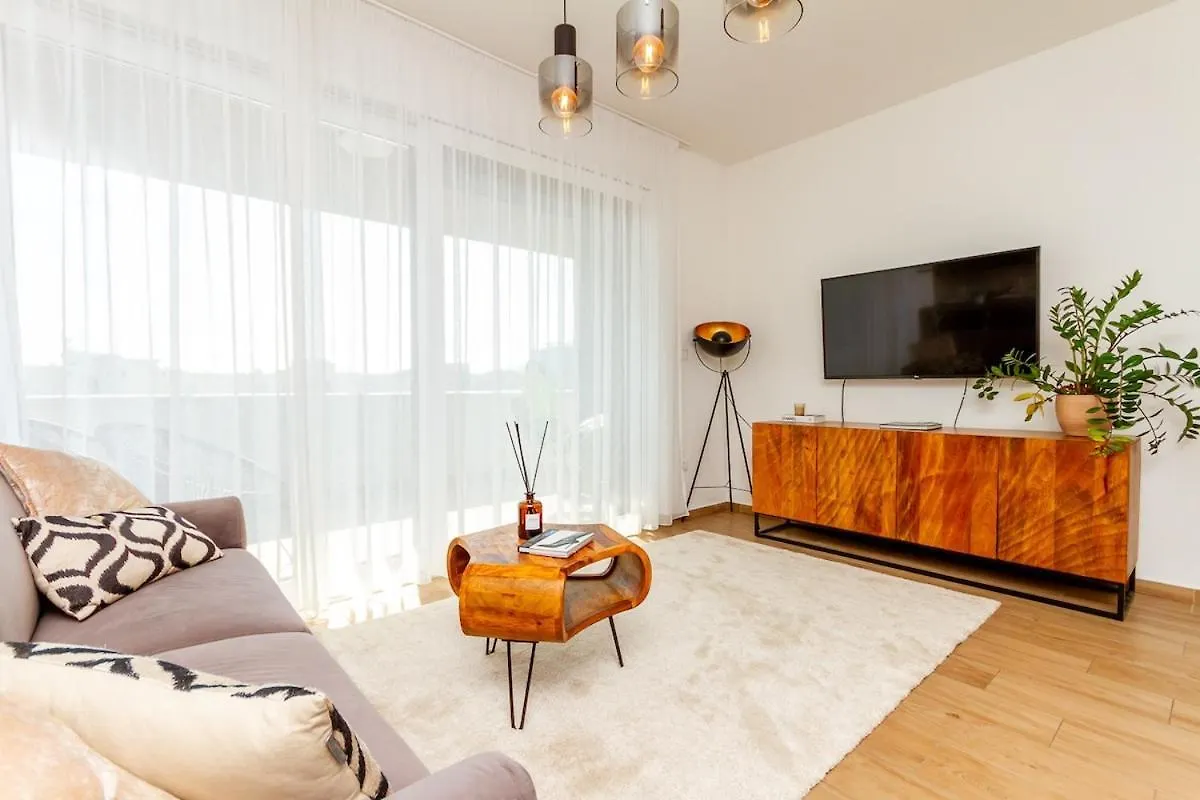 3Br Premium Skyline Penthouse W Ac By Nw Apartment Budapest