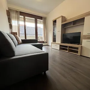 Daire Bphomes, Budapeşte
